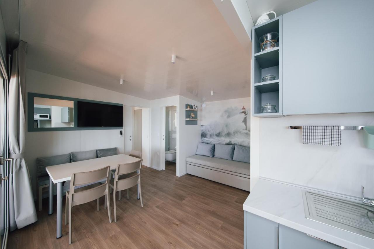 Mobile Homes Selce - Lighthouse Exterior photo